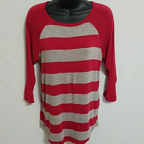 LuLaRoe Tops - Lula Roe baseball tee Randy top XS